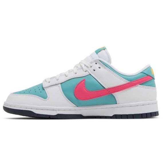 Nike 
Dunk low
‘Dusty cactus’
Brand new - Picture 8 of 11